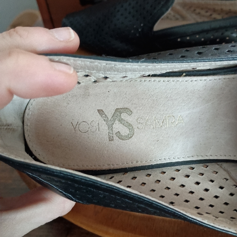 Yosi Samra Preslie Black Perforated Leather Loafers Flats sz 9 Classic style! - Picture 5 of 5